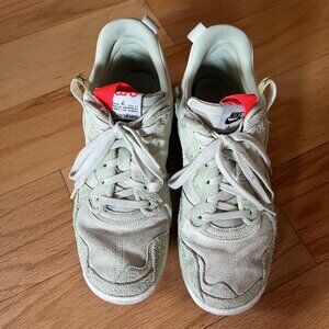 Awesome Nike Air shoes - Melon color!